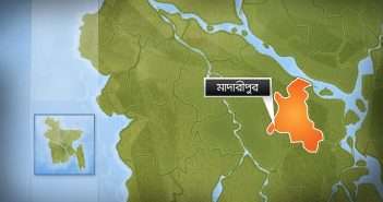 মাদারীপুরের বাংলাবাজার ঘাটে স্পীডবোট ও বাল্কহেডের সংঘর্ষে নিহত ২৬